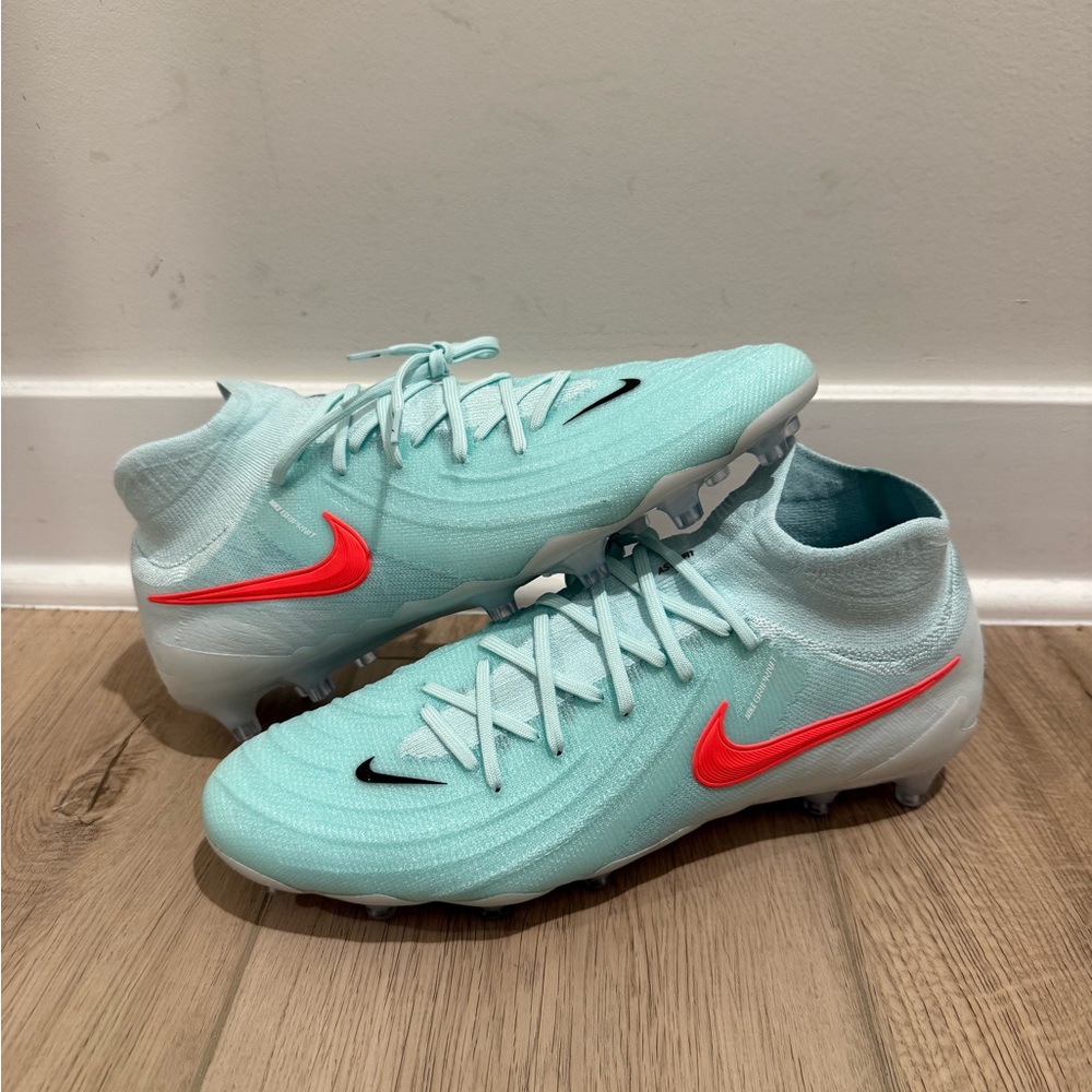 Sz 11.5 Men Nike Phantom Luna 2 Elite SG Pro Mint Soccer Cleats Made in Bosnia